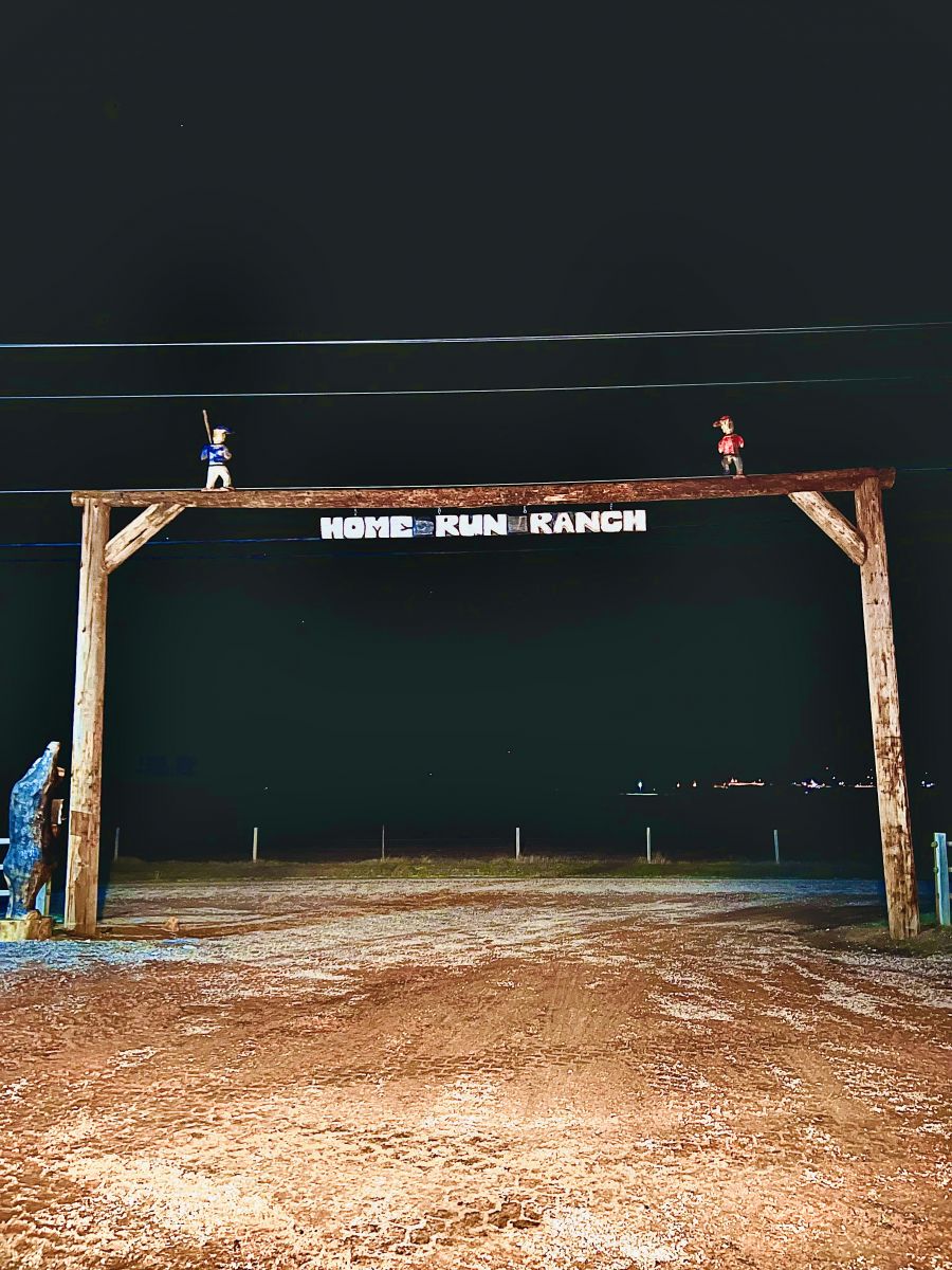 Home Run Ranch Archway