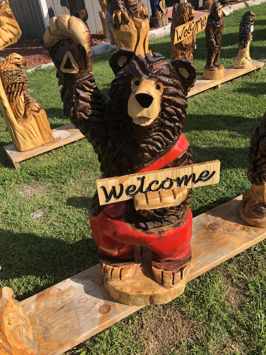 Red Bib Waving Welcome Bear
